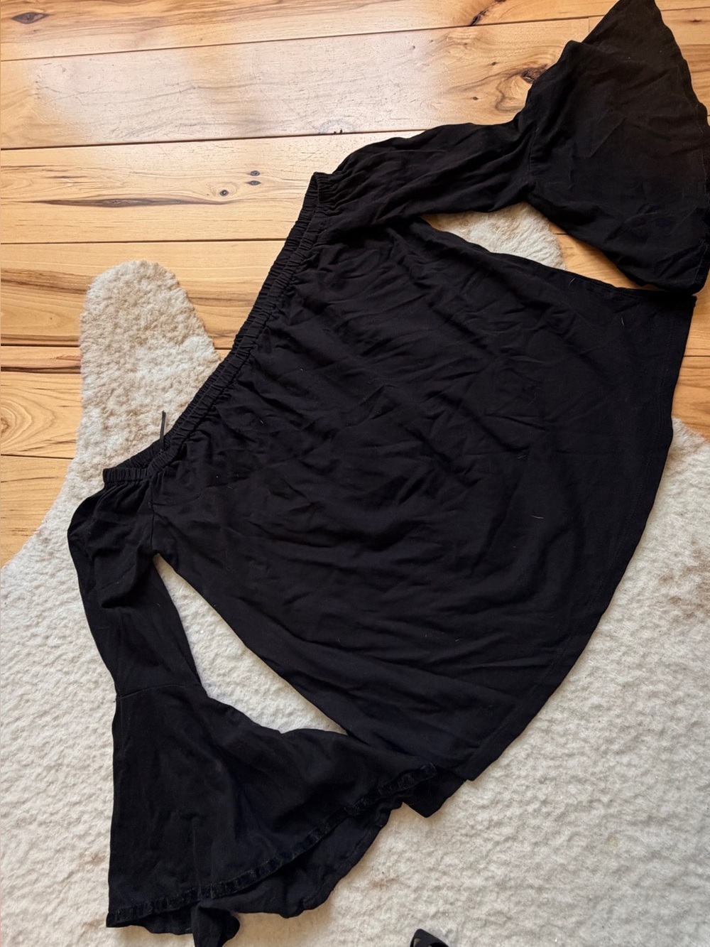 LOFT off the shoulder bell sleeve top medium